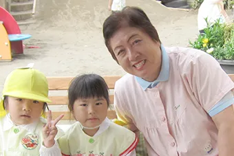 葛飾若草幼稚園 理事長　大西  恭代
